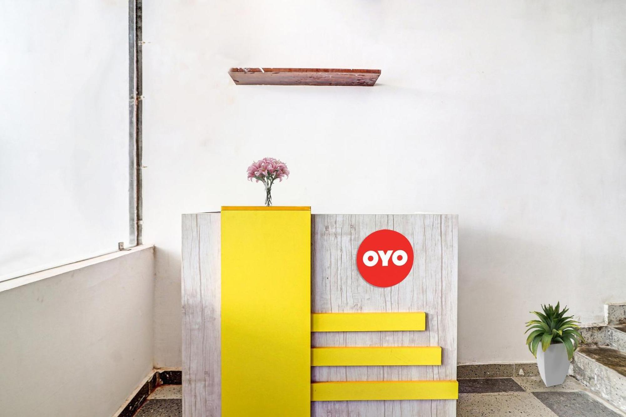 OYO 70047 Hotel Night Eye Haiderabad Buitenkant foto