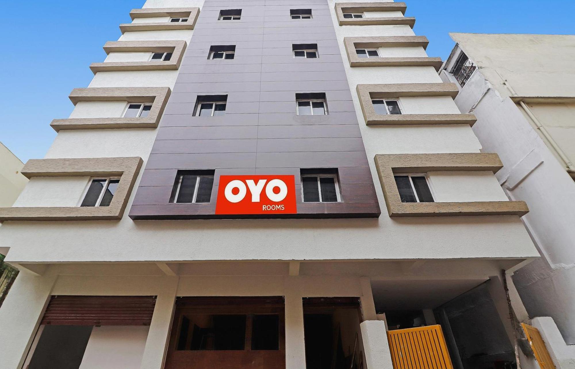OYO 70047 Hotel Night Eye Haiderabad Buitenkant foto